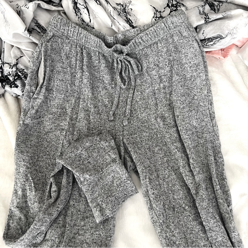 Grey Aerie comfy pants/joggers